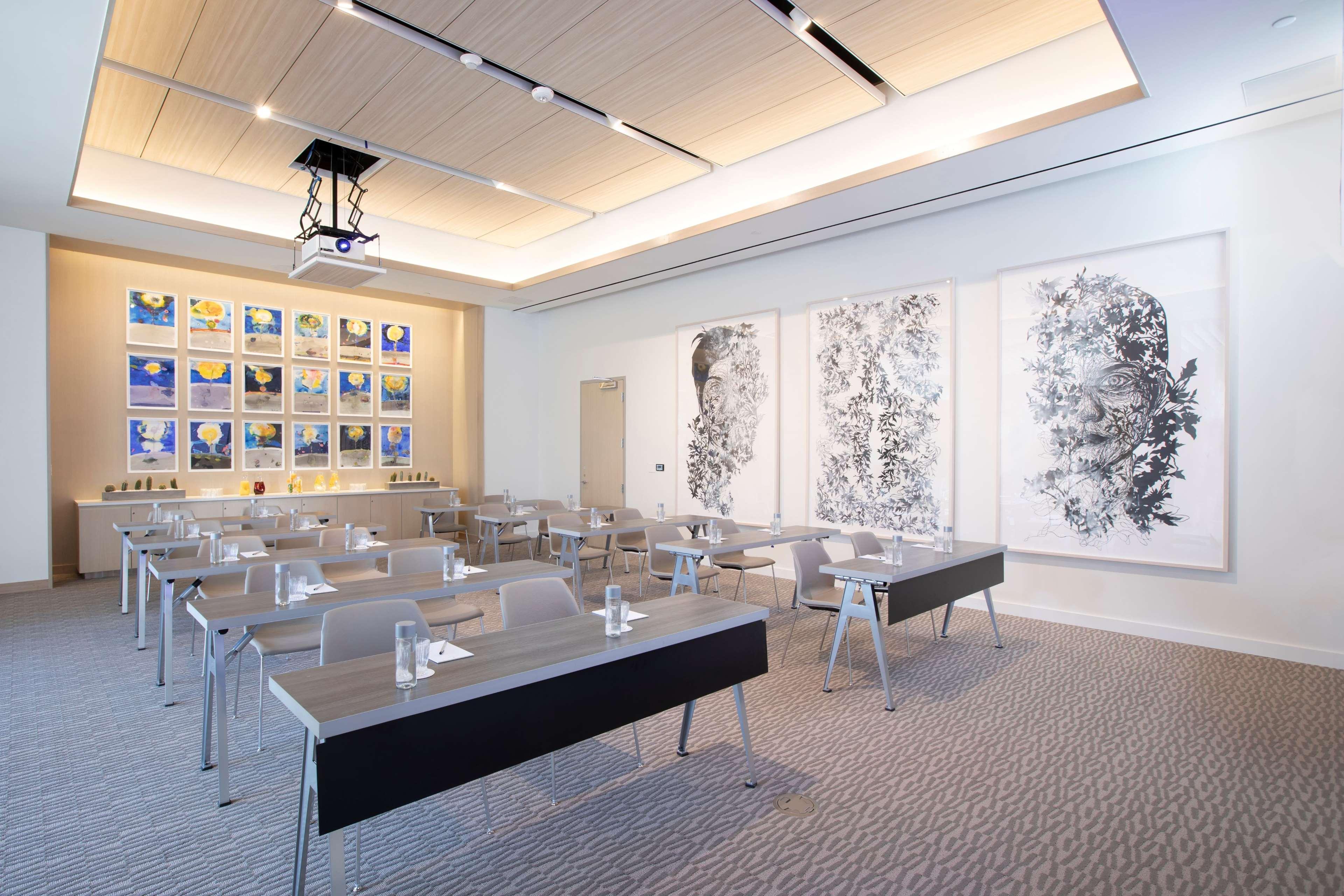 Hall Arts Hotel Dallas, Curio Collection By Hilton Esterno foto